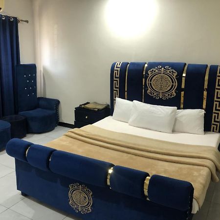 Hotel Islamabad Crown Rawalpindi Dış mekan fotoğraf